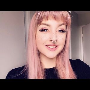 Meet your Posher, Selenna